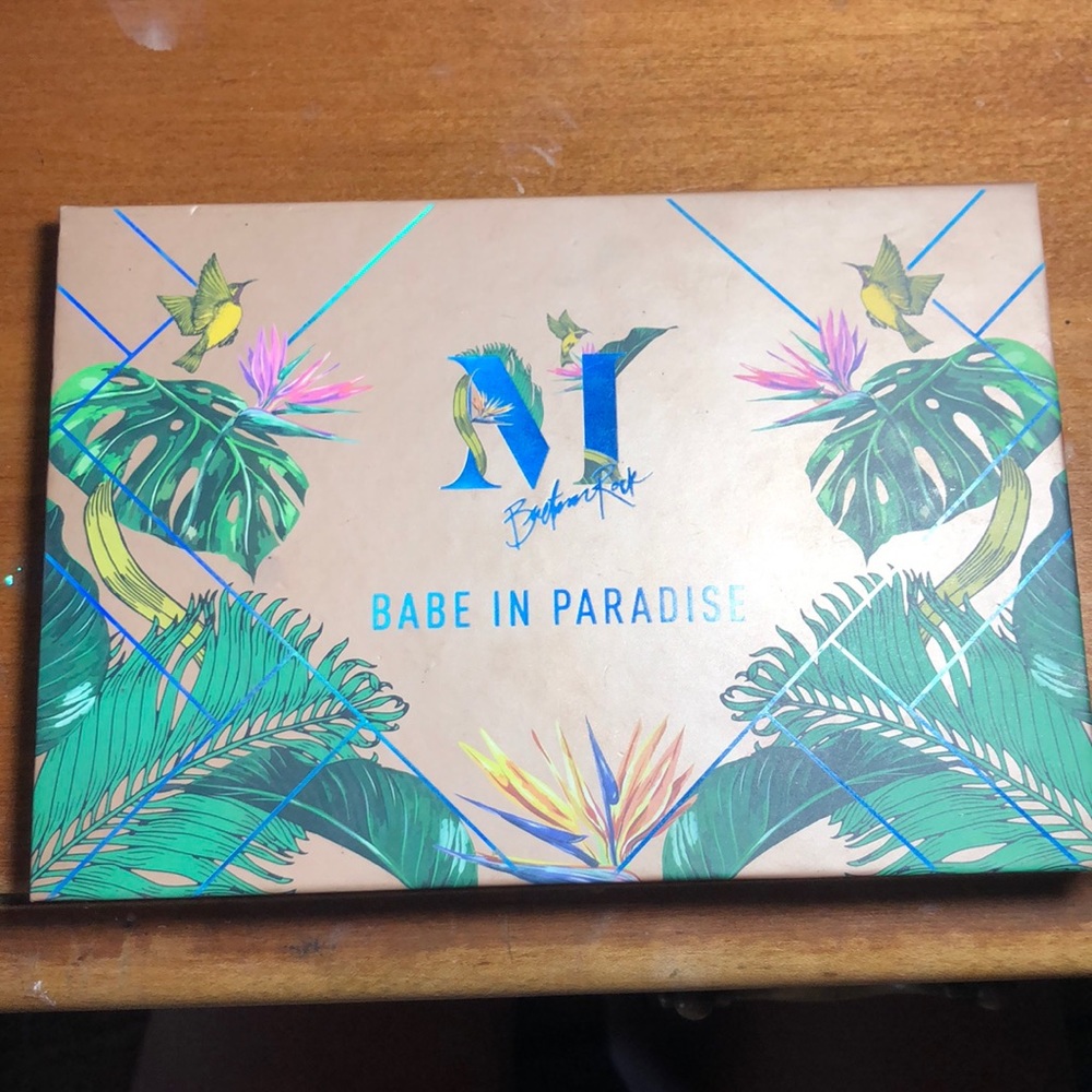 Morphe and Bretman Rock Highloghter palette